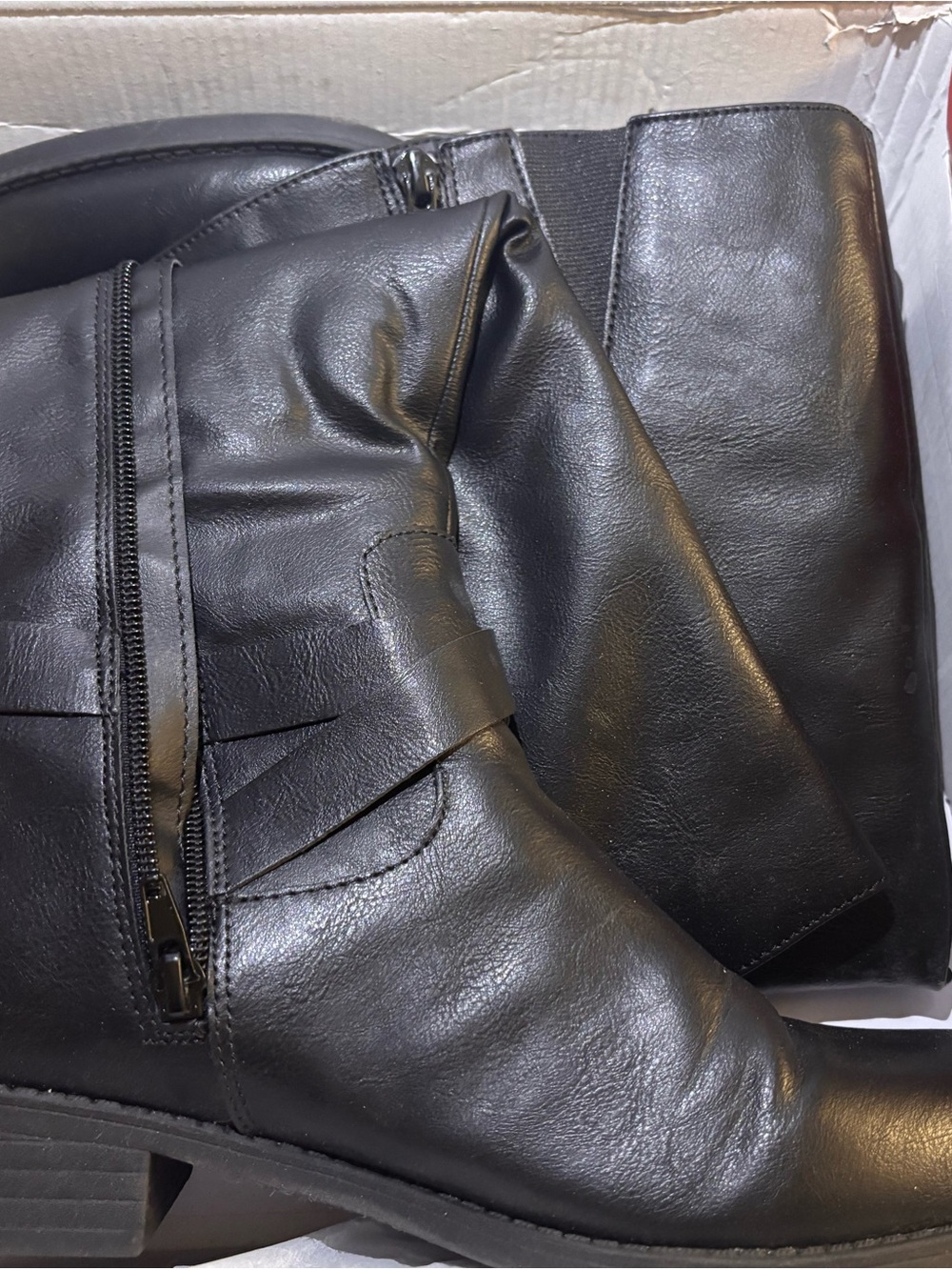 Black Leather Ankle Boots with Side Zipper